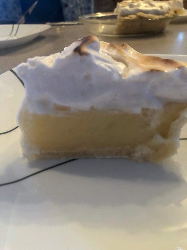 vegan Lemon Meringue Pie_edited