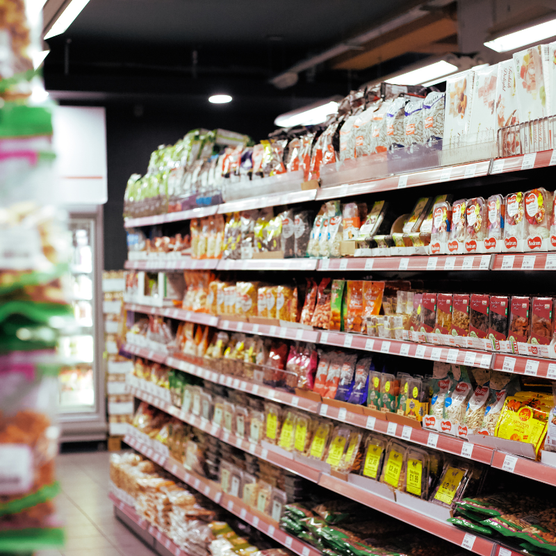 What It’s Like To Stock Shelves In A Grocery At Night – For Me